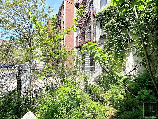 Rented by Highline Residential | media 7