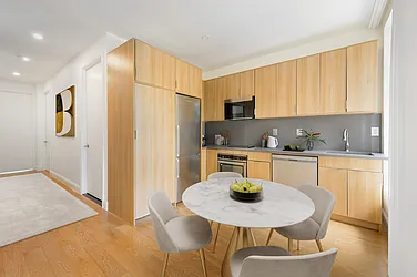 374 Court Street, #3