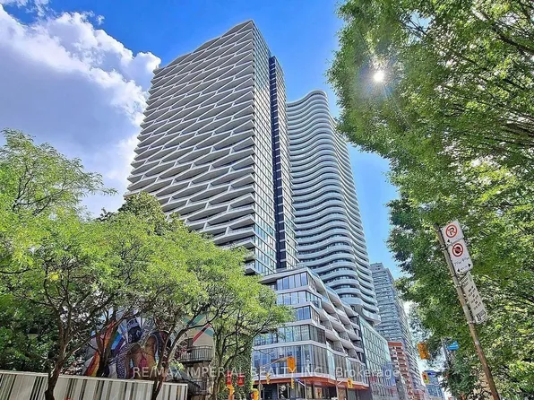 85 Wood St, Toronto, ON