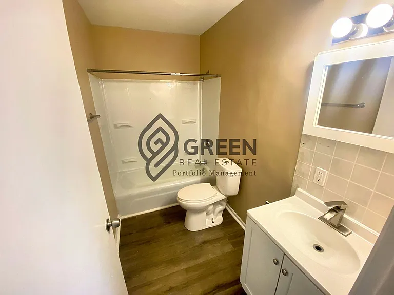 2779 Cooper Dr — Photo 24