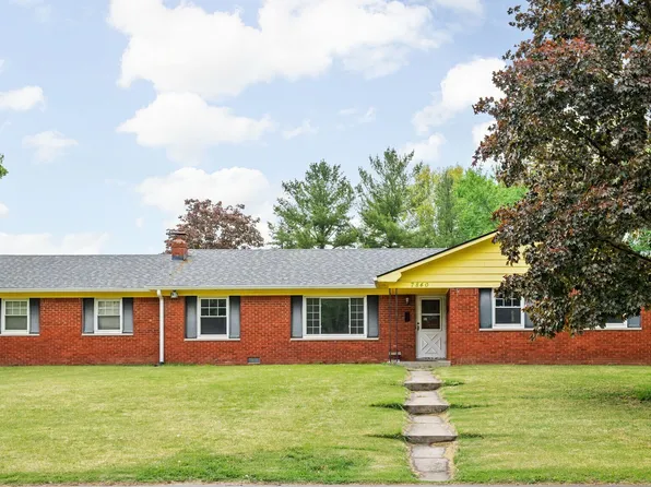 7840 Jennifer Ln, Brownsburg, IN 46112