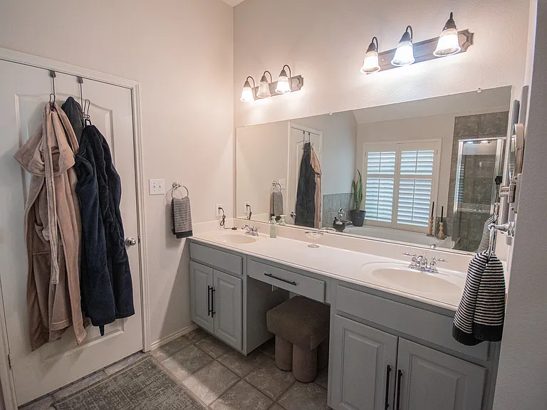 2932 Vacherie Ln — Photo 24