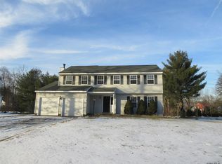 76 E Poplar Dr, Delmar, NY 12054