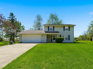 1510 Buckskin Dr, Fort Wayne, IN 46804