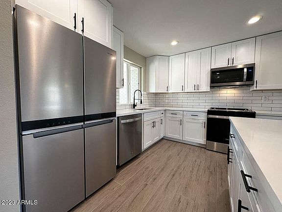 5th image of 4652 E Carmel Ave