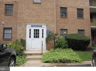 170 Woodstream Dr BUILDING 5, Norristown, PA 19403
