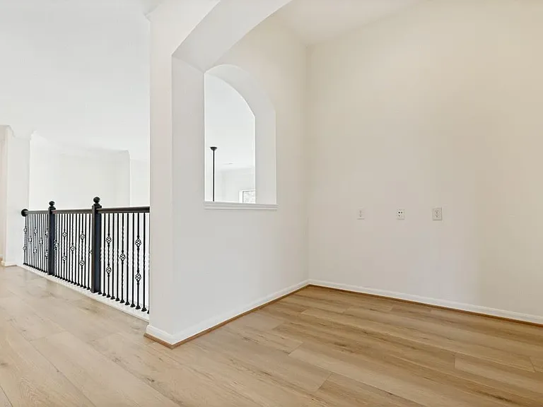 9318 Rainbluff Ln — Photo 18