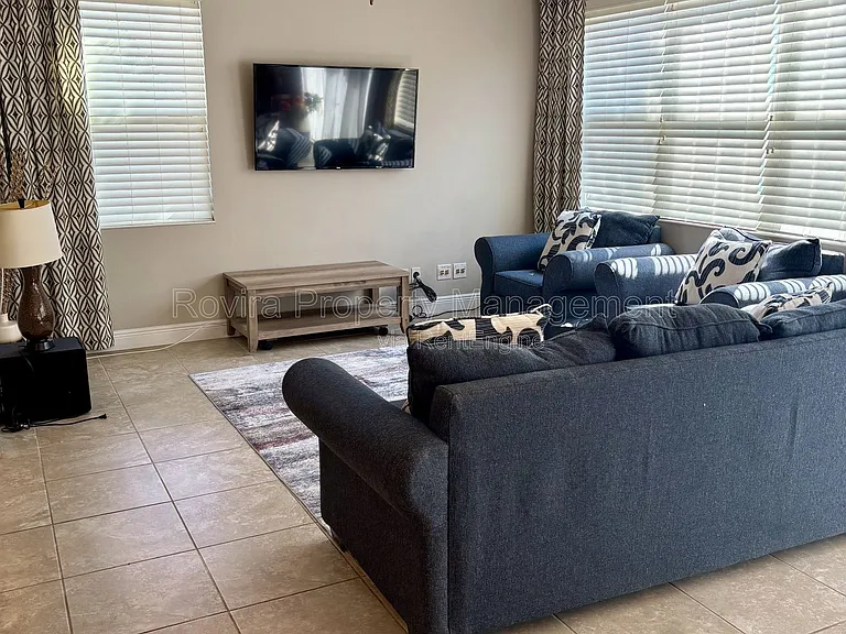 1114 Palma Verde Pl — Photo 5
