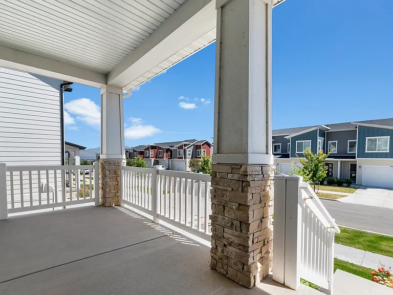 972 W Lucky Clover Dr — Photo 32