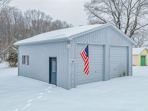 5th image of 671 Old Rte #8