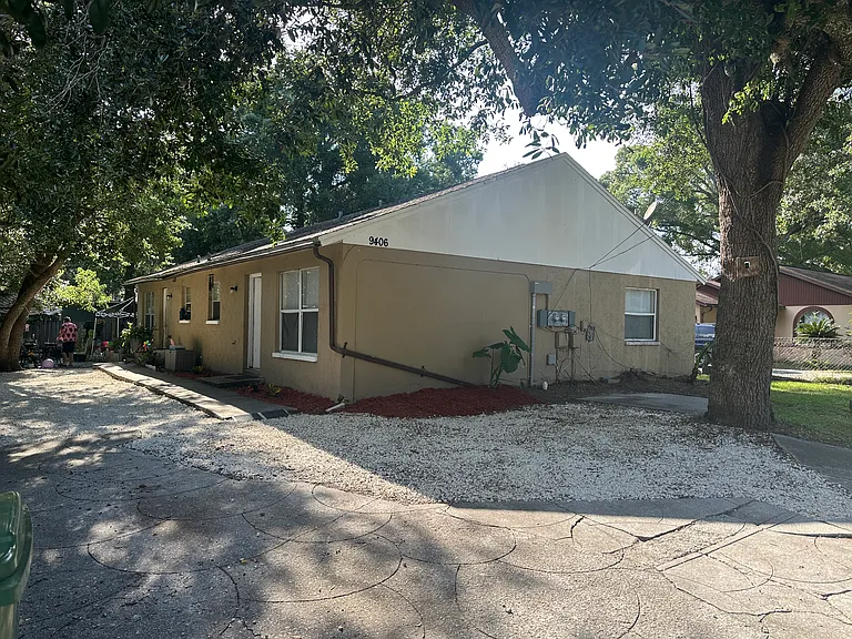 9406 N Hartts Dr #A — Photo 29