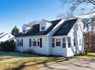 6 Blueberry Rd, Bourne, MA 02532