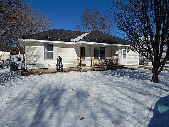 2nd image of 1214 Carter Ave