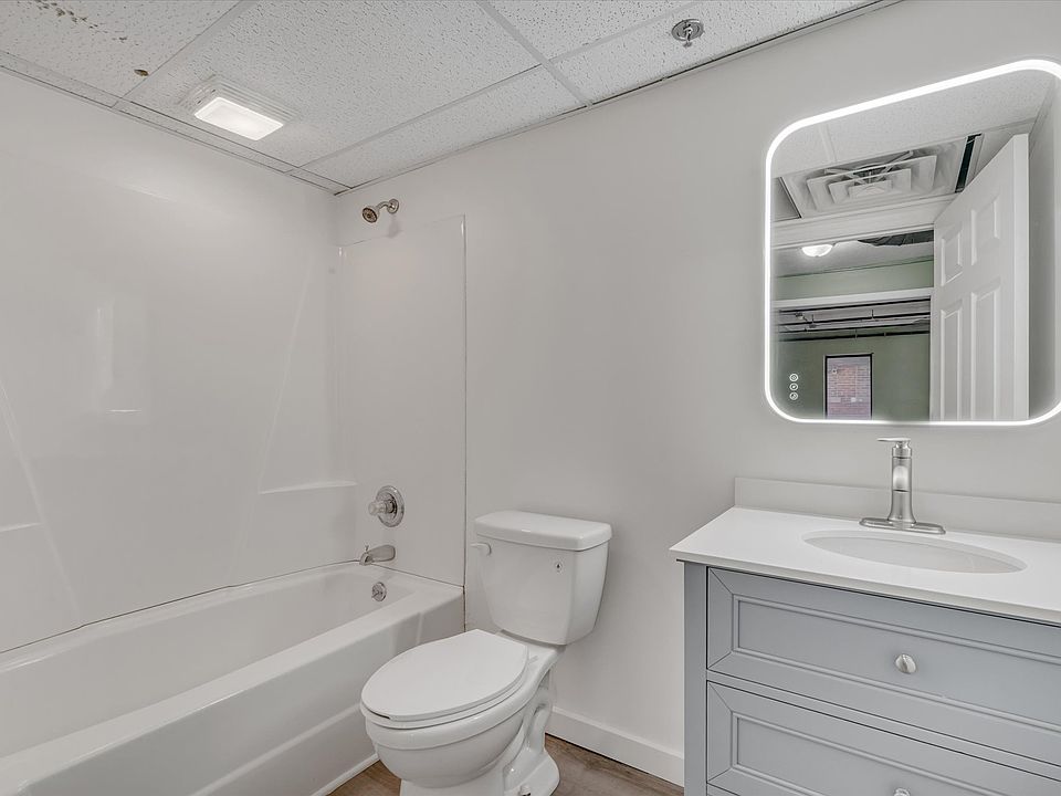 1st image of 400 N Main St #203F