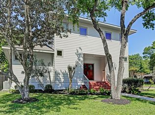 800 Carol St, Bellaire, TX 77401