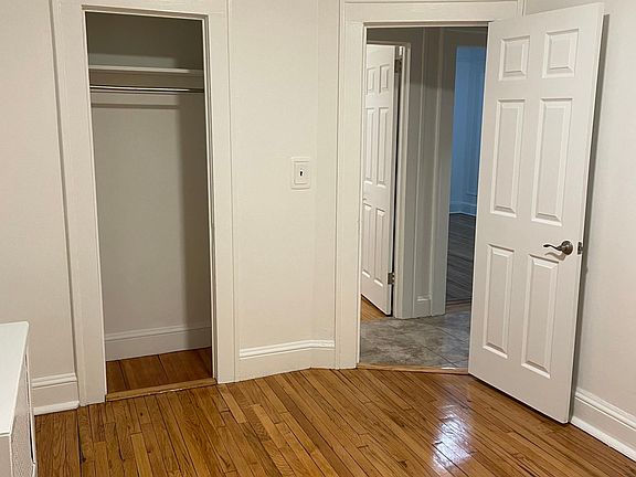 2nd image of 269 Jessamine Ave #1