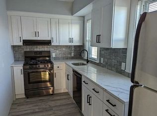 17 University Ave #17, Medford, MA 02155