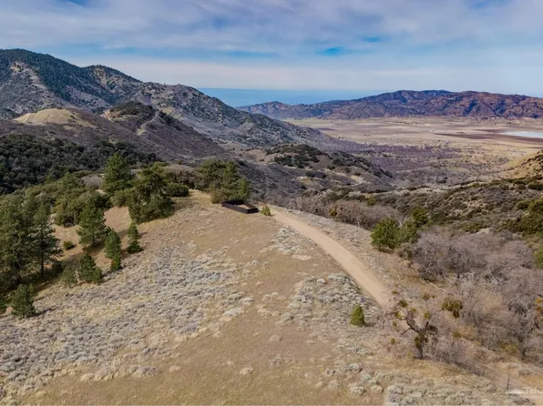0 Grindelwald Dr Lot 100, Tehachapi, CA 93561