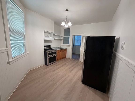 4th image of 1016 Minna St