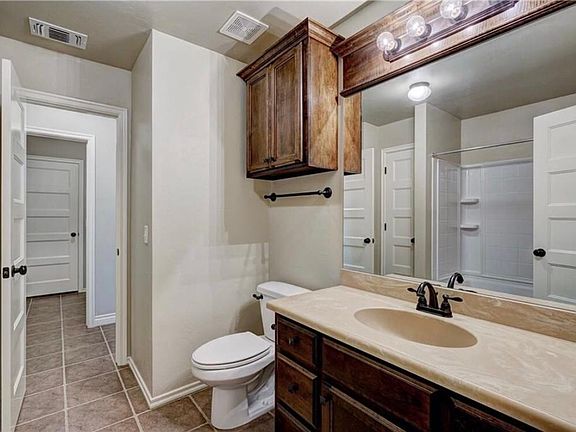 3rd image of 3510 Bergen Peak Dr