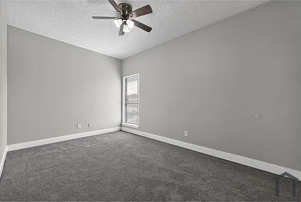 7105 Alissa Dr — Photo 34