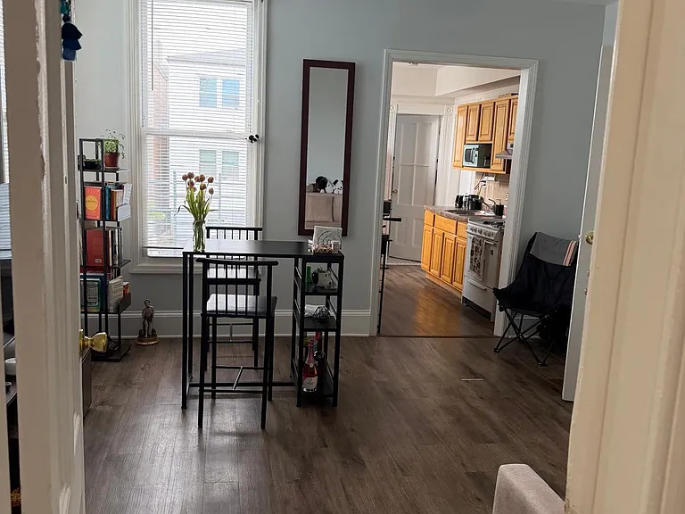 209 41st St #2 — Photo 7