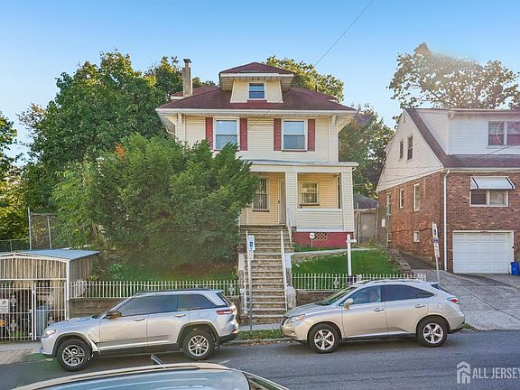 2nd image of 14 Scheerer Ave #16