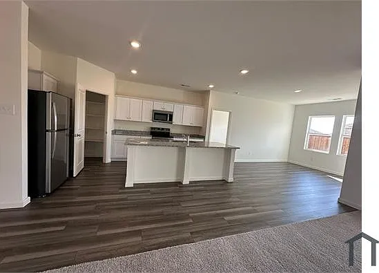1871 Purtis Creek Dr #1 — Photo 7