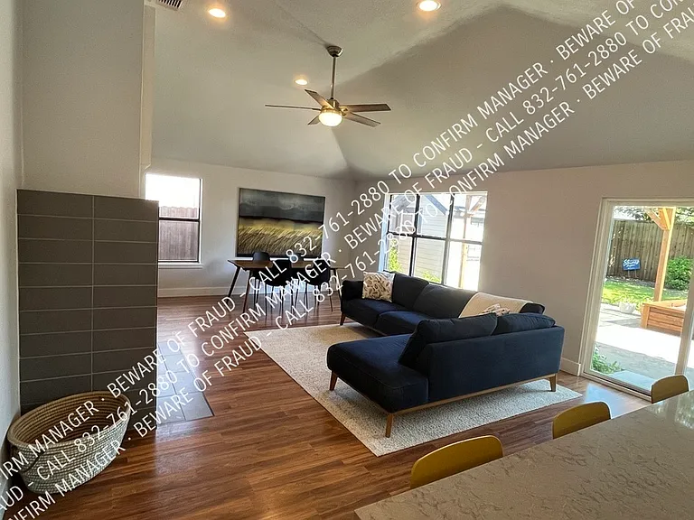 645 Thompson Dr — Photo 15