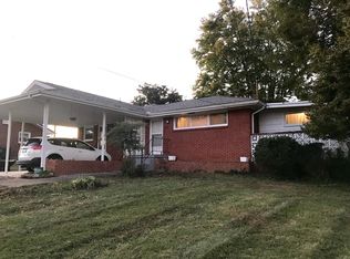 208 Meadow Ln, Kingsport, TN 37663