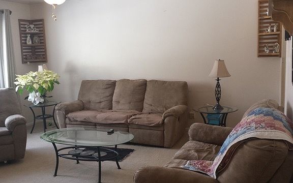 2nd image of 736 Kimberly Dr