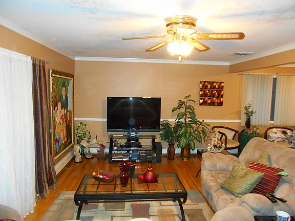 First Floor Living Room 