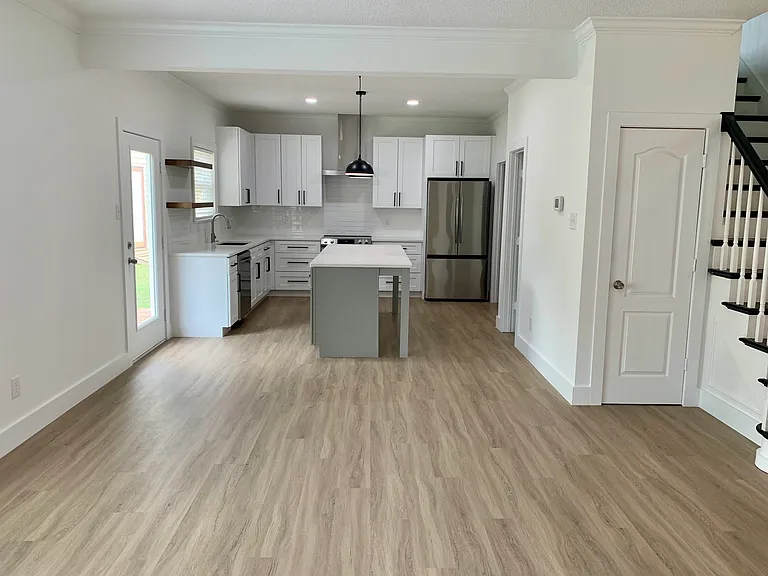 2020 Draymore Ct — Photo 5