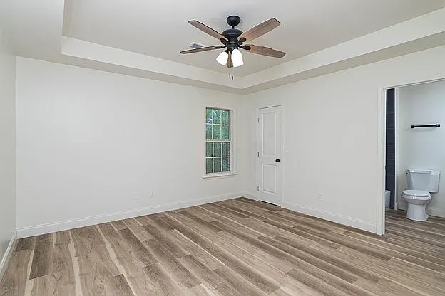 808 Deerfield Dr — Photo 6
