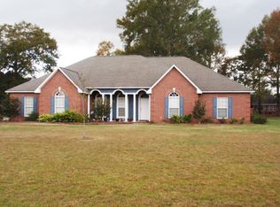 356 Champion Dr, Dublin, GA 31021