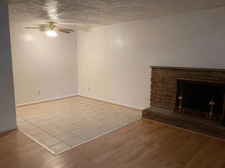 6044 Donnybrook Dr — Photo 13
