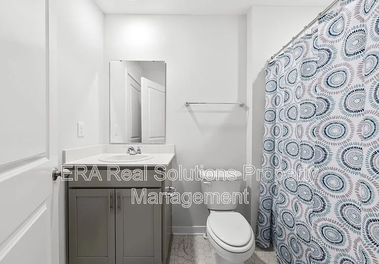 6294 Marinelli Dr S — Photo 29