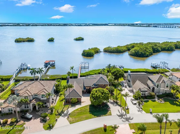418 Lanternback Island Dr, Satellite Beach, FL 32937