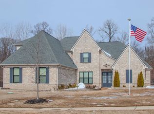 36 W Scottsdale Cv, Atoka, TN 38004