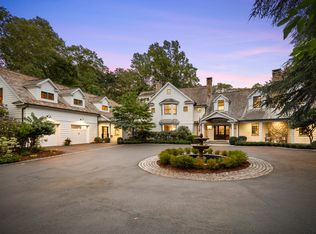 85 Old Oaks Rd, Fairfield, CT 06825