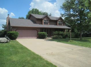 208 S Eden Rd, Hanna City, IL 61536