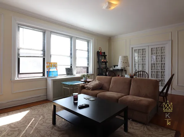 (undisclosed Address), Brookline, MA 02446