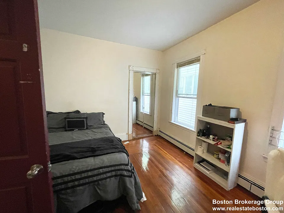 24 Maryland St #1