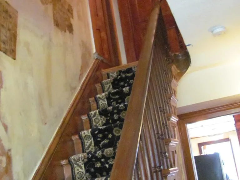 941 Rhode Island St — Photo 2