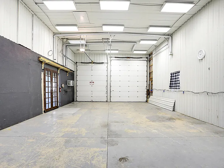 940 W 1090 N — Photo 26