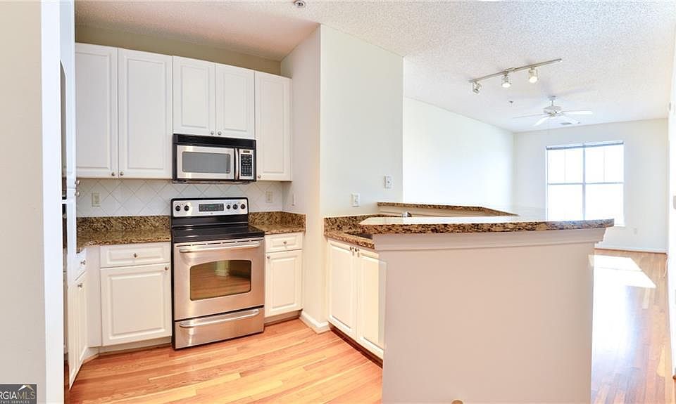 1st image of 10 Perimeter Summit Blvd NE APT 1404