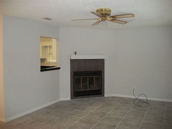 5th image of 2368 Tina Dr #5