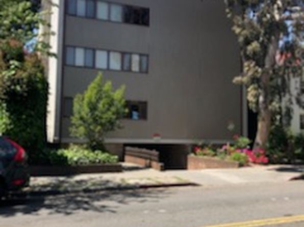 2740 College Ave #107