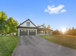 56 1st St, Egmont Parish, PE C0B1V0