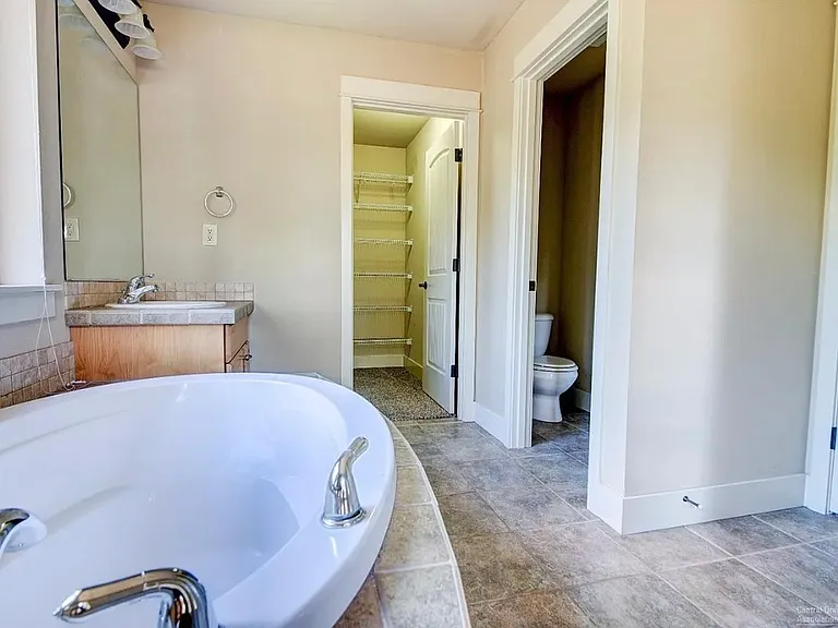 62995 Fresca St — Photo 12